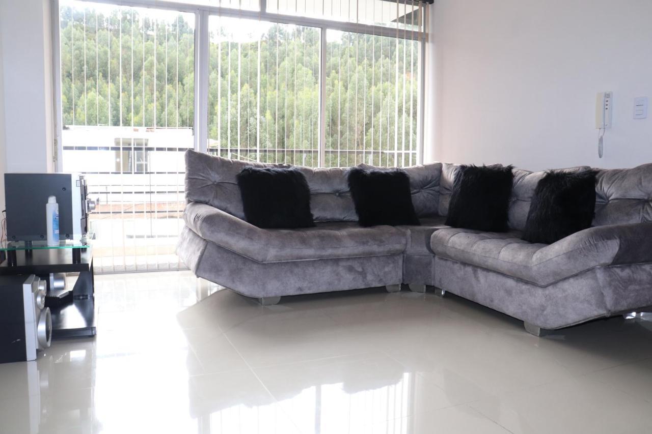 Bilbao Suite Pasto Exterior photo